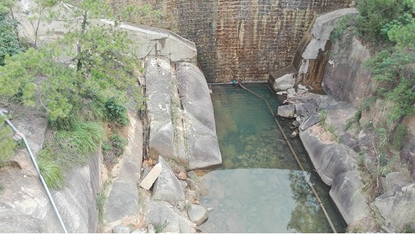 <i style='color:red'>多普勒超声波流量计正反向流量</i>都可以测量，这是真的么？