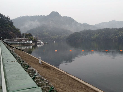 通济水库节水改造工程，安装超声波极悦娱乐监测出水口流量